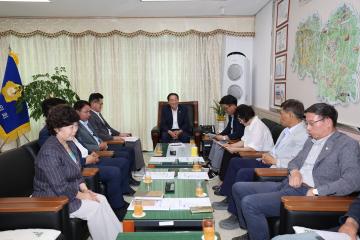 8월 의원간담회