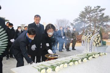 2023 항일독립운동 기념탑 및 충혼탑 참배