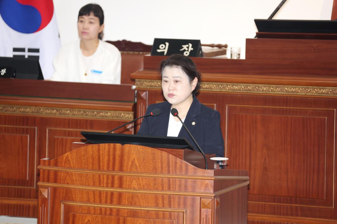 '의성군의회, 군정질문으로 지역 현안 해법 모색' 게시글의 사진(2) '제293회 제1차 정례회 군정질문_0012.JPG'